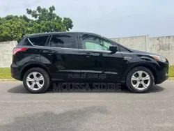 Ford Escape SE 4dr SUV AWD (16l 4cyl Turbo 6A) 2014 Noir