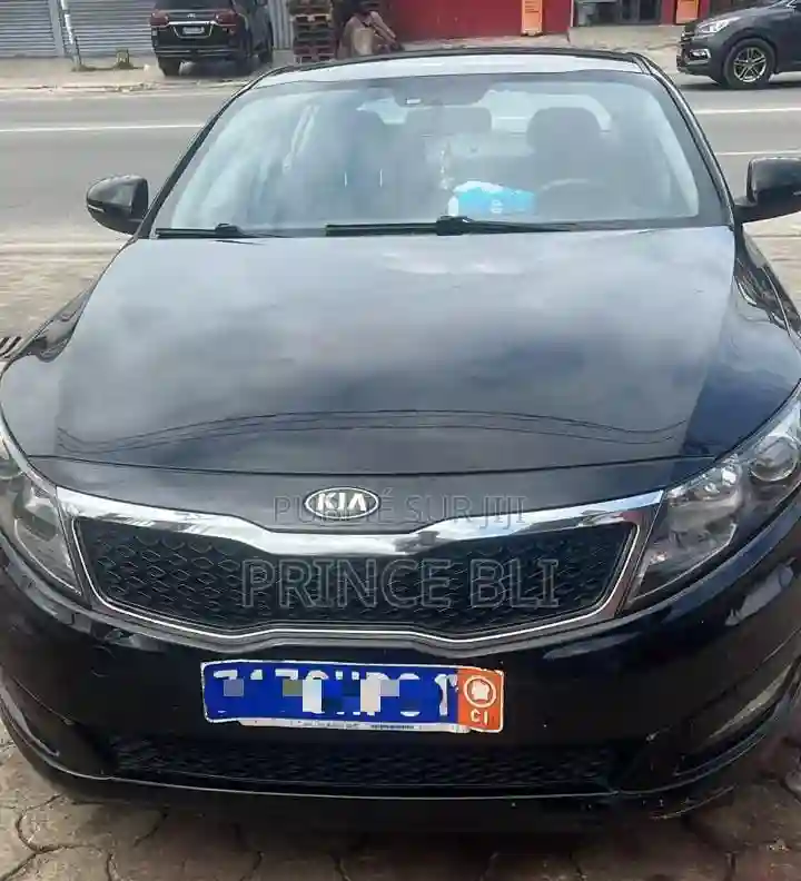 Kia Optima 2015 Noir - Vue 1