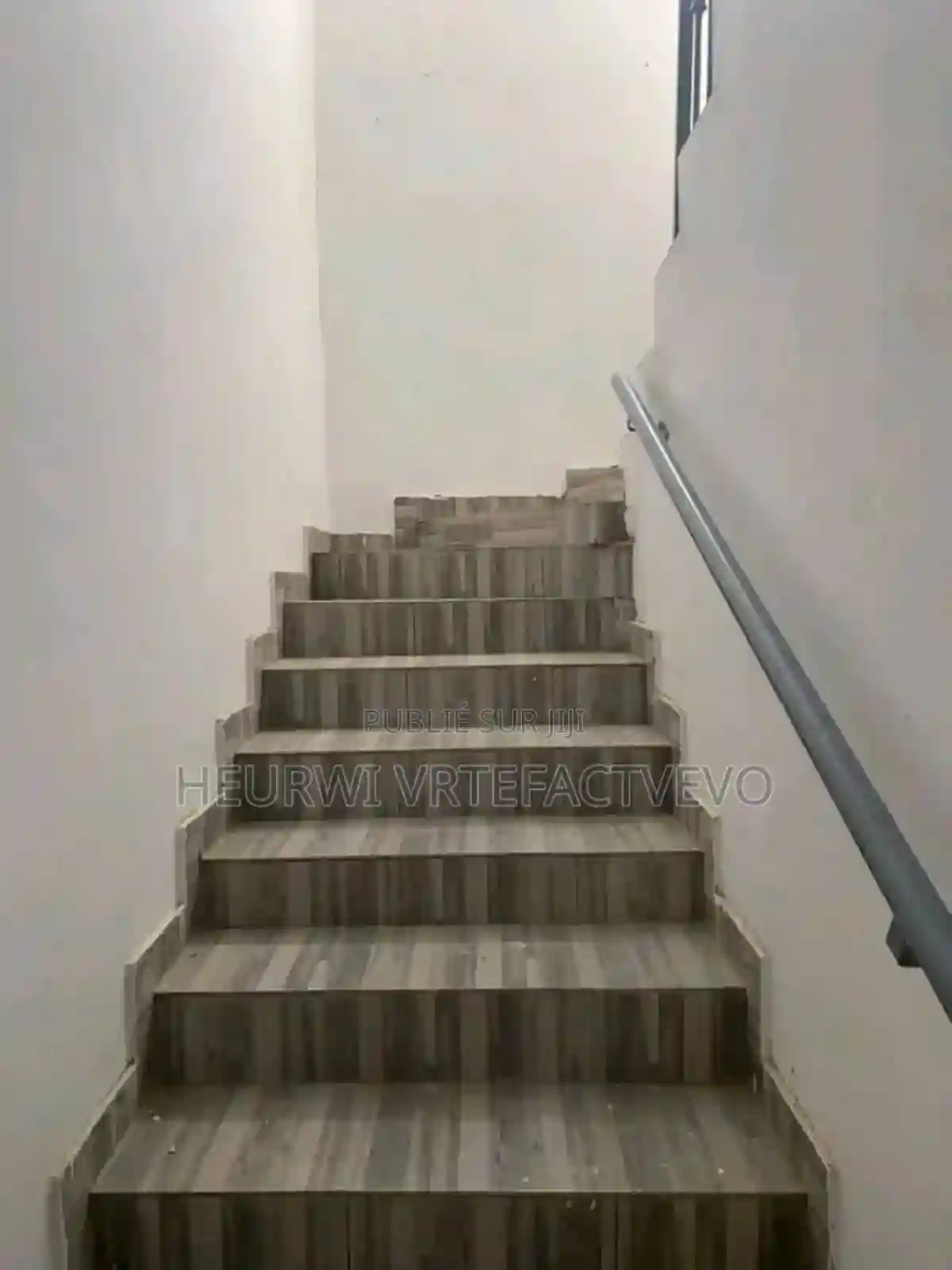4chbre Duplex Dans Angré 10E Tranche Cocody à Vendre - Vue 5
