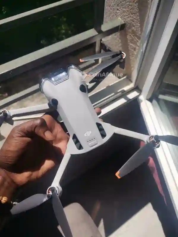Dji Mini 4 pro fly More rc2 - Vue 1