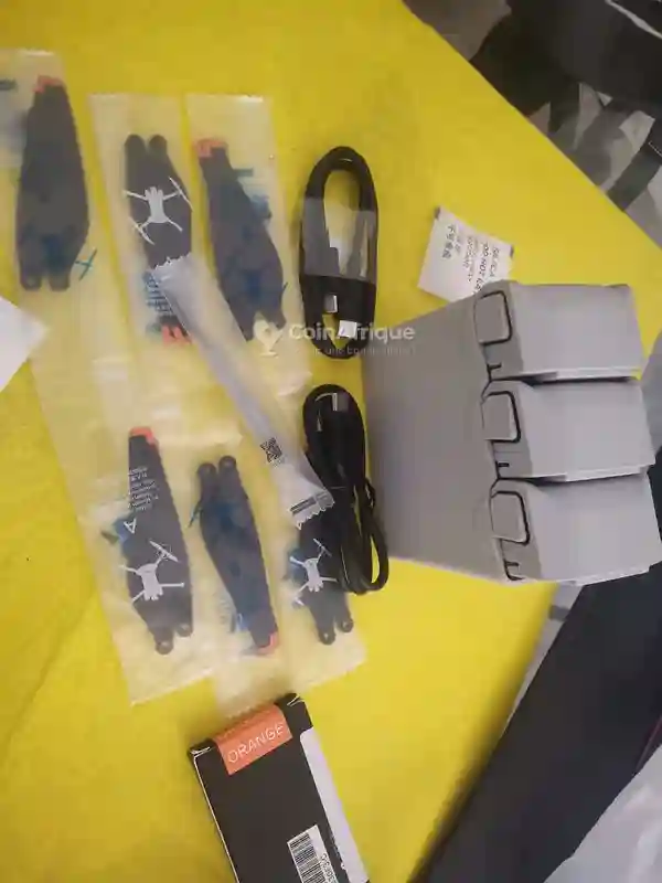 Dji Mini 4 pro fly More rc2 - Vue 4
