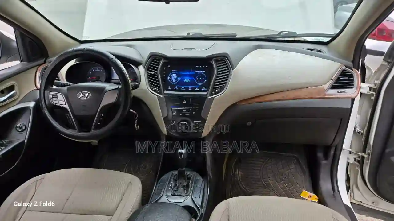 Hyundai Santa Fe 2016 Blanc - Vue 4