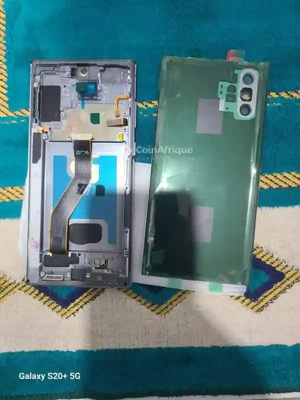 Écran Samsung - Vue 2