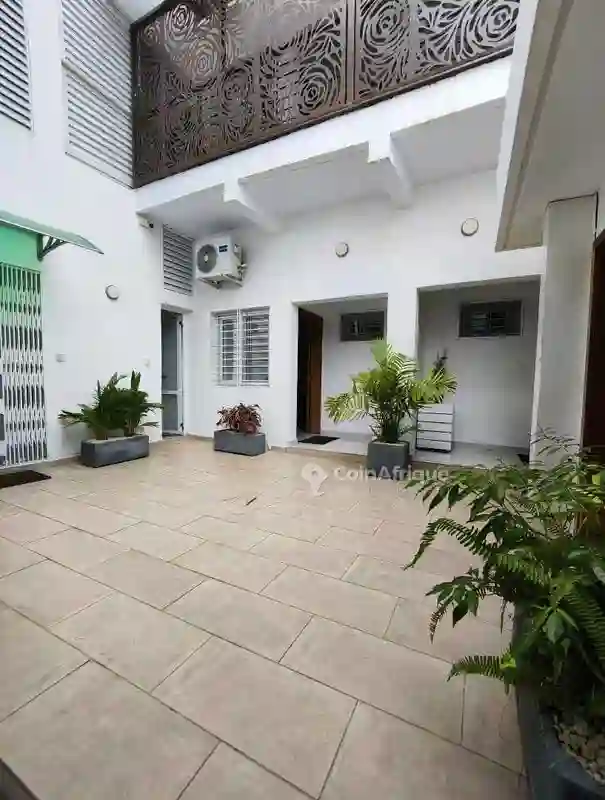 Location Appartement Meublé 3pièces - 2 Plateaux Vallon