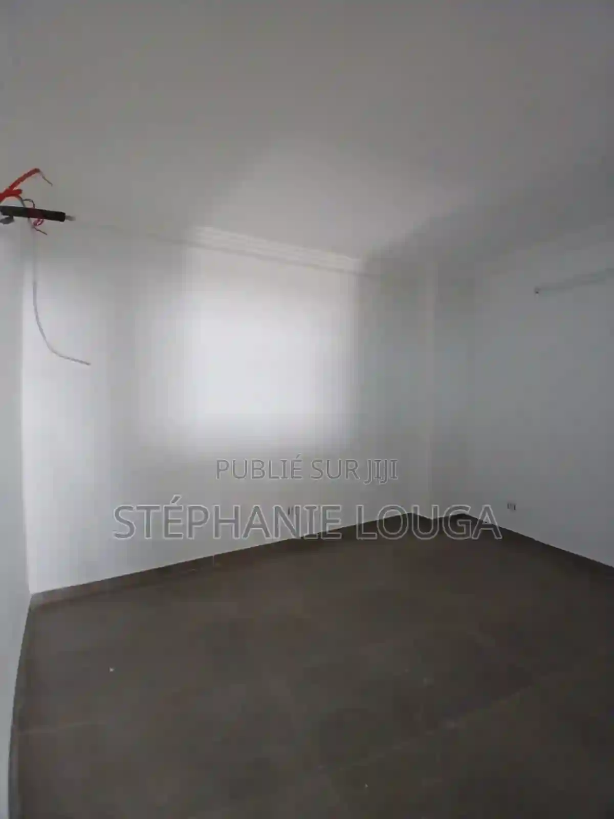 Location D'un Magasin Spacieux À Grand Bassam Vision Future - Vue 4