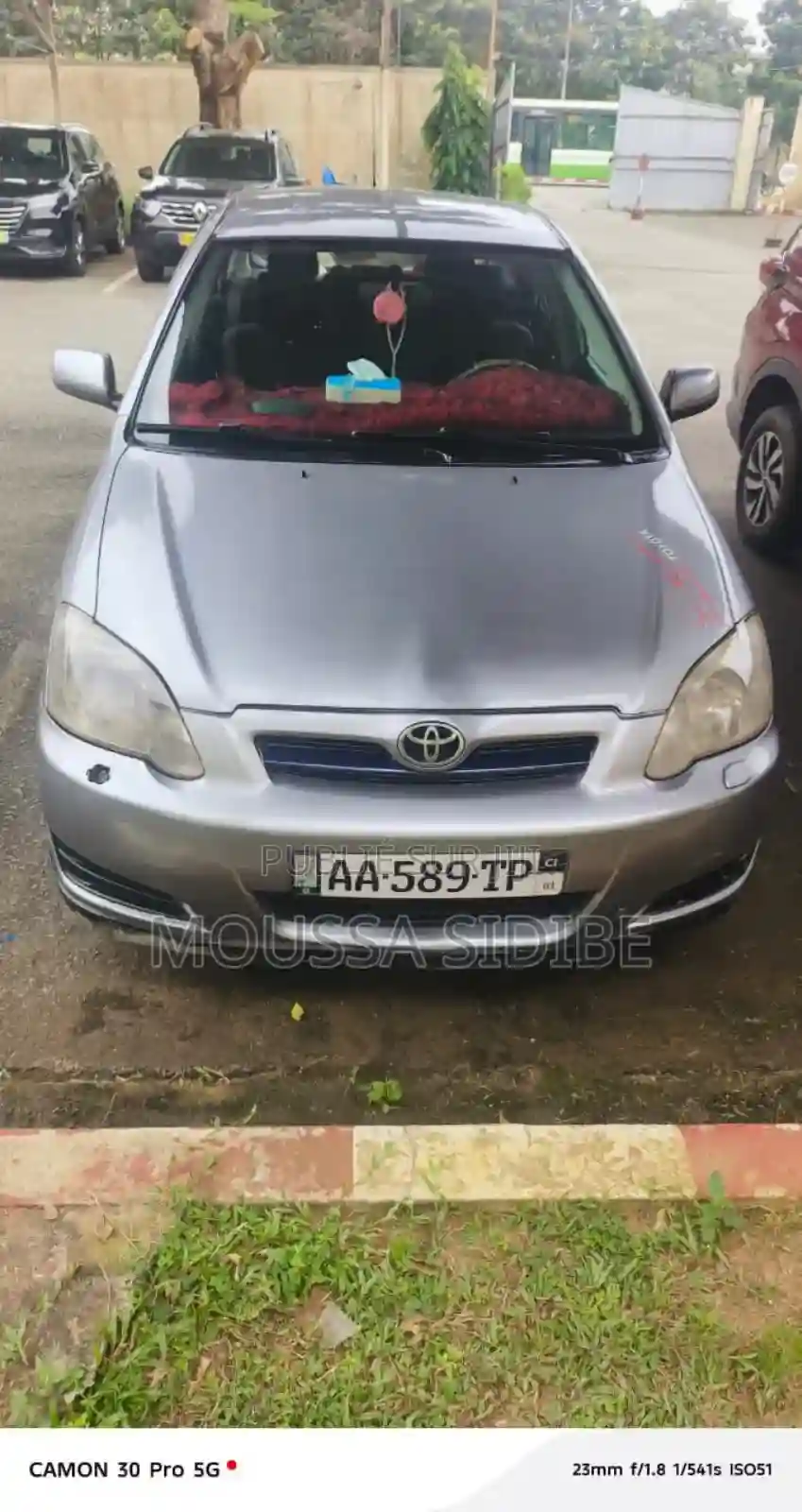 Toyota Corolla 2004 Gris - Vue 4