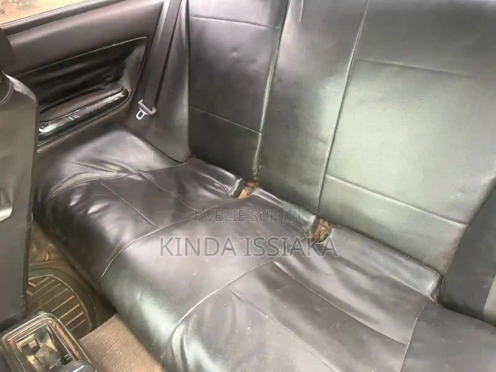 BMW 318i 2002 Gris - Vue 2