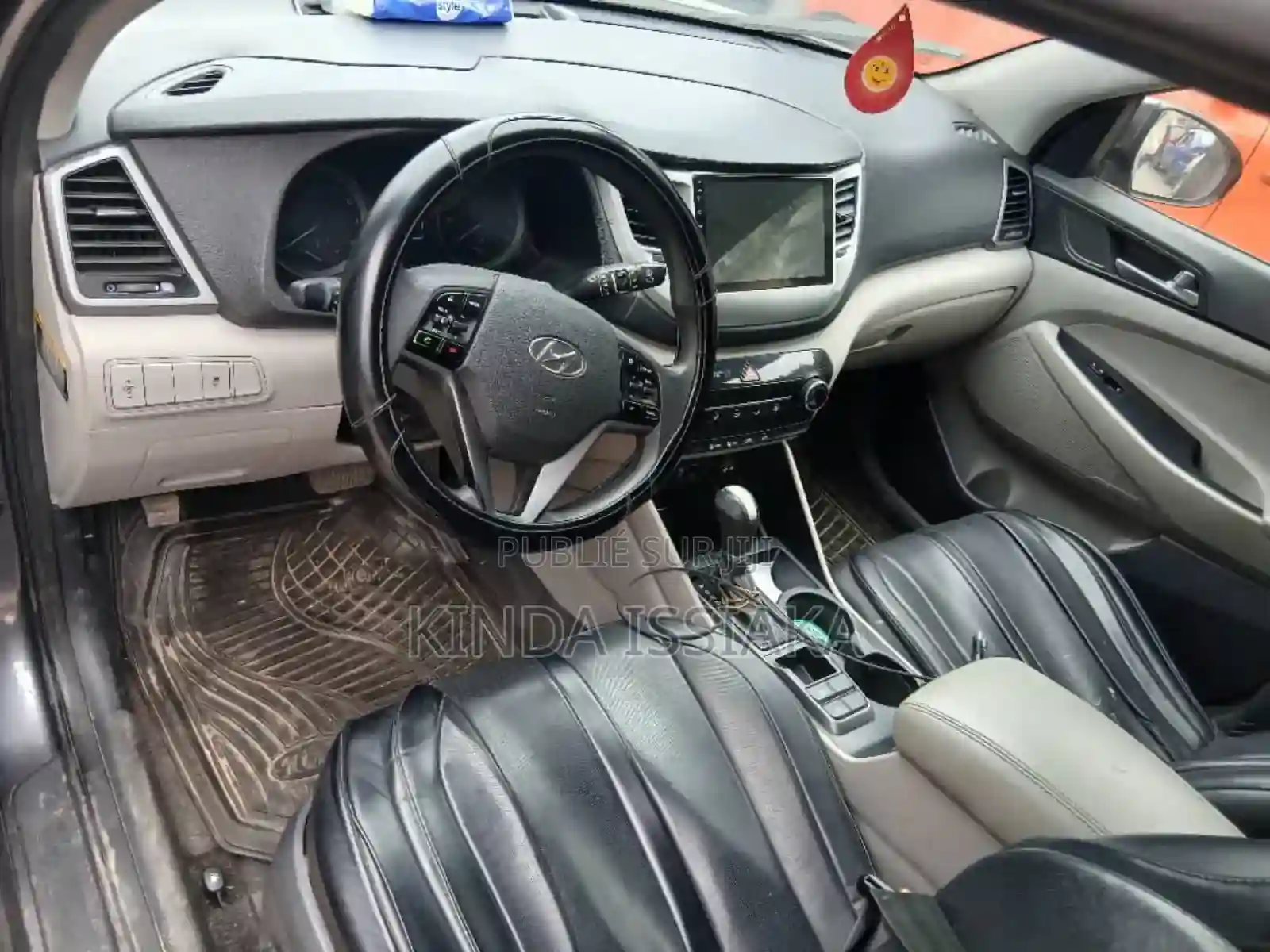 Hyundai Tucson Eco AWD 2016 Gris - Vue 6