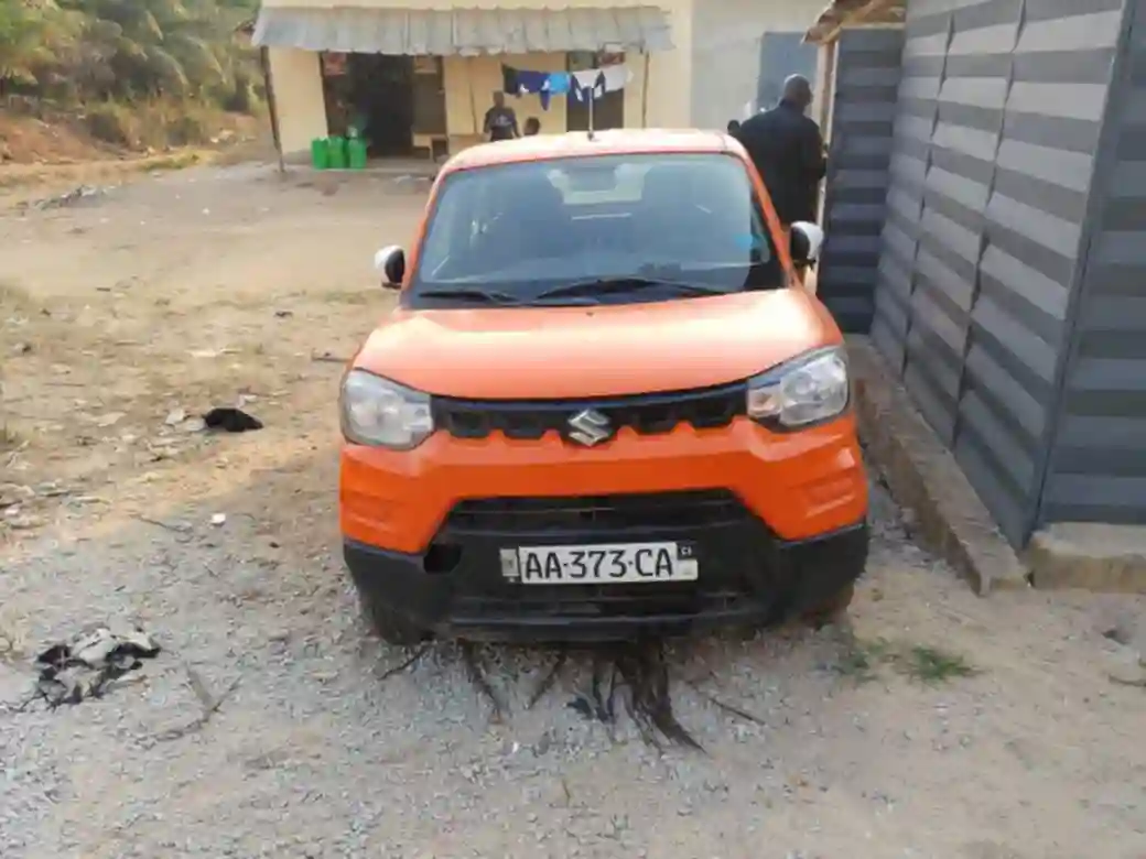 Deux SUZUKI EXPRESSO à 7 millions  - Vue 1