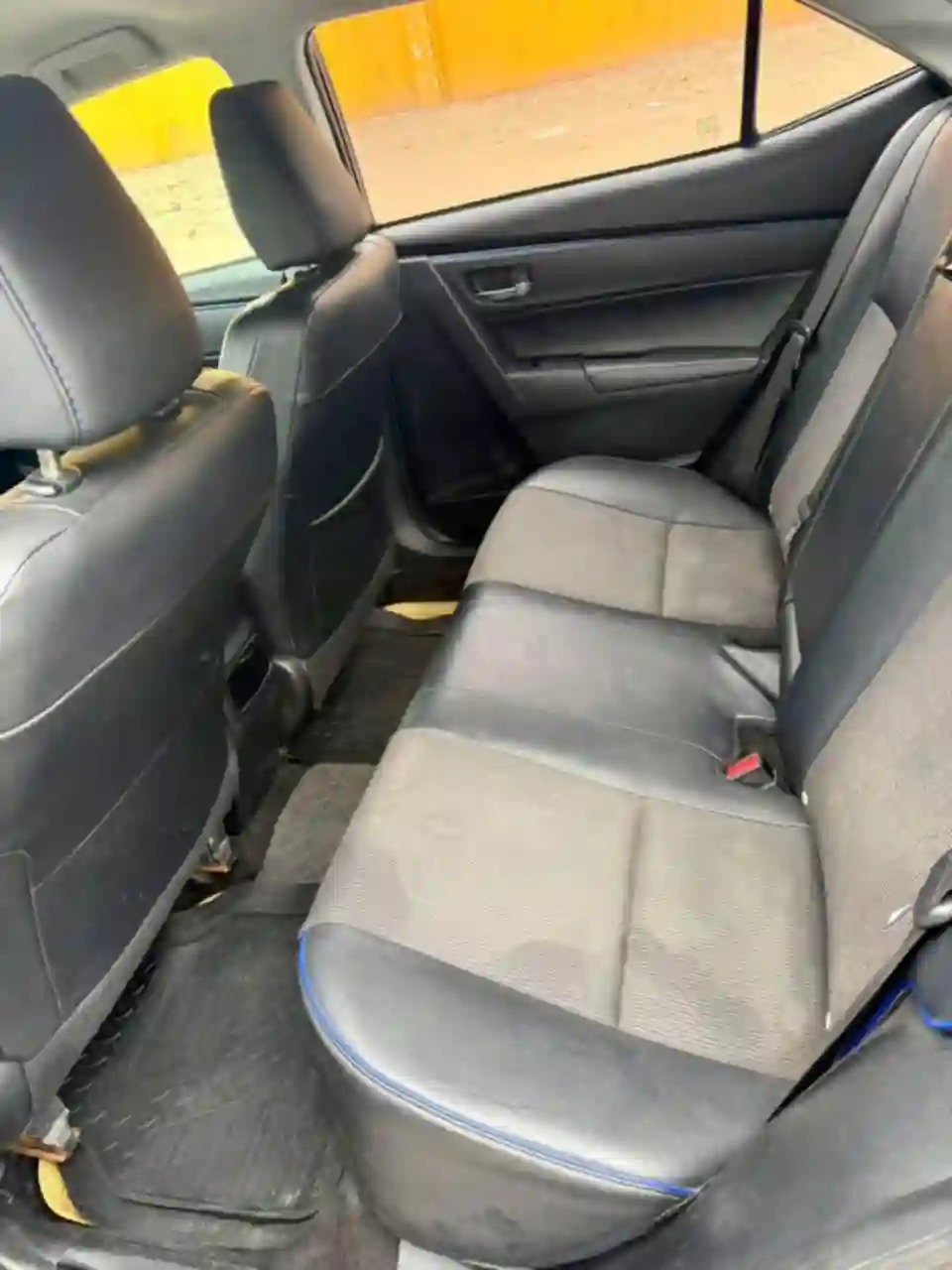 TOYOTA COROLLA EN VENTE  - Vue 2