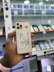 Pomme Iphone 12 Pro 128 GB Doré