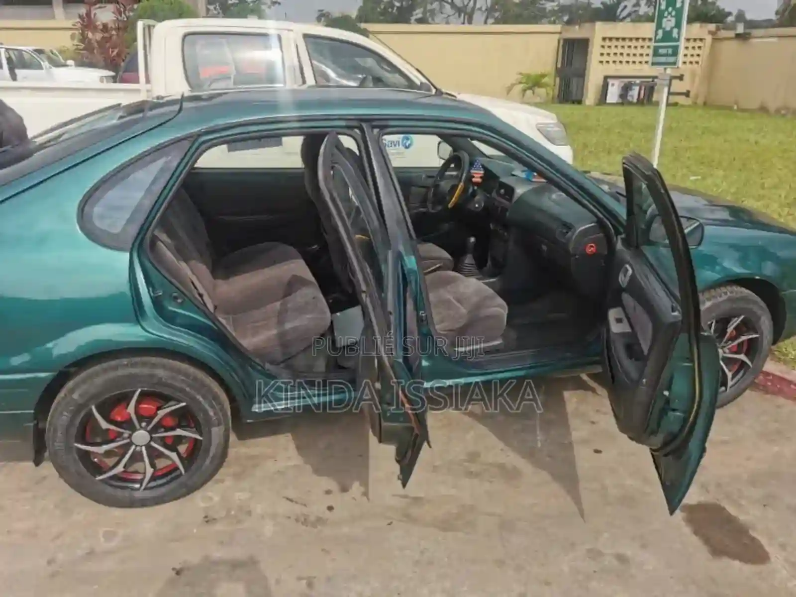Toyota Corolla 14 2004 Vert - Vue 4