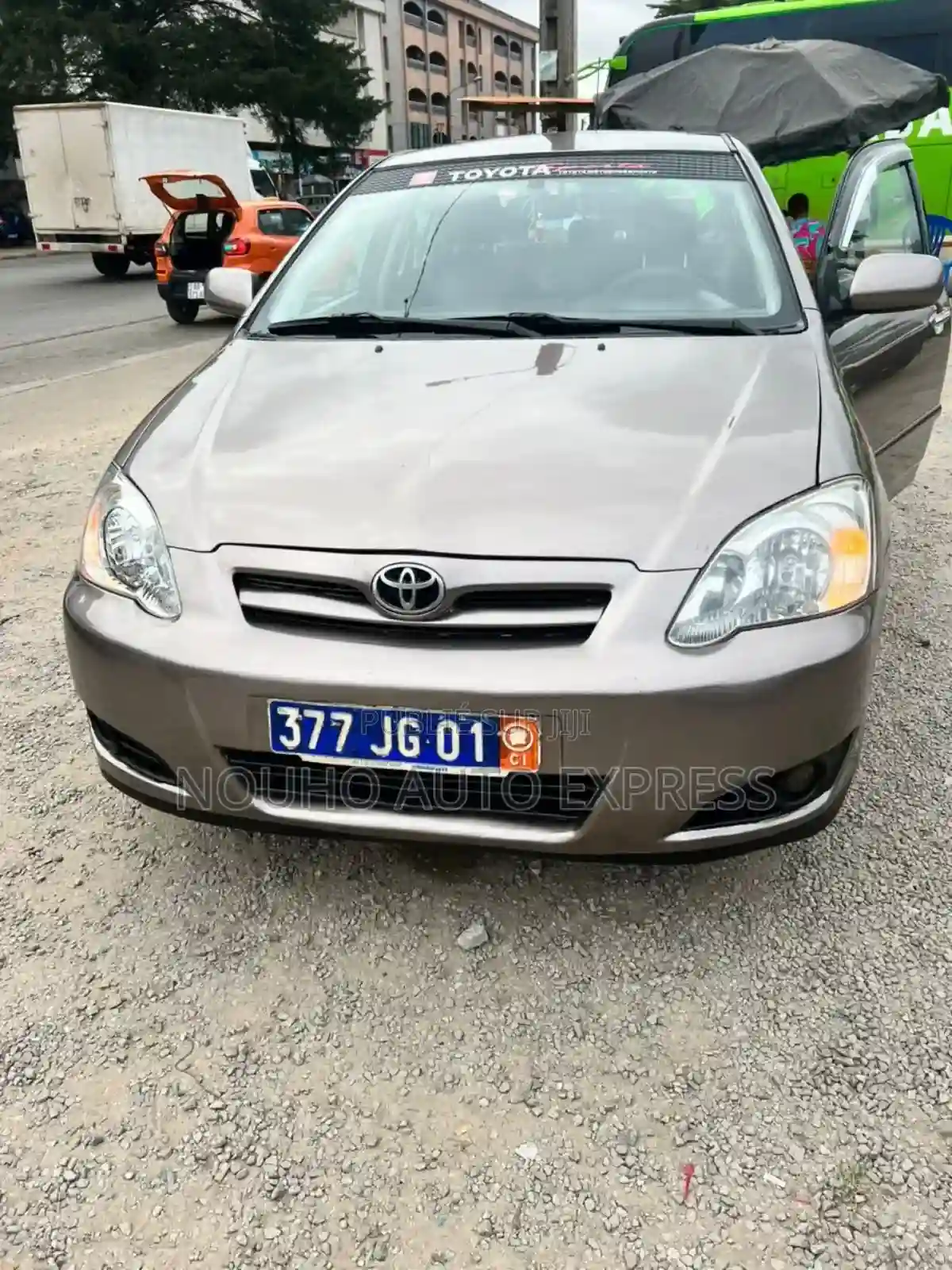 Toyota Corolla 2004 Beige - Vue 3