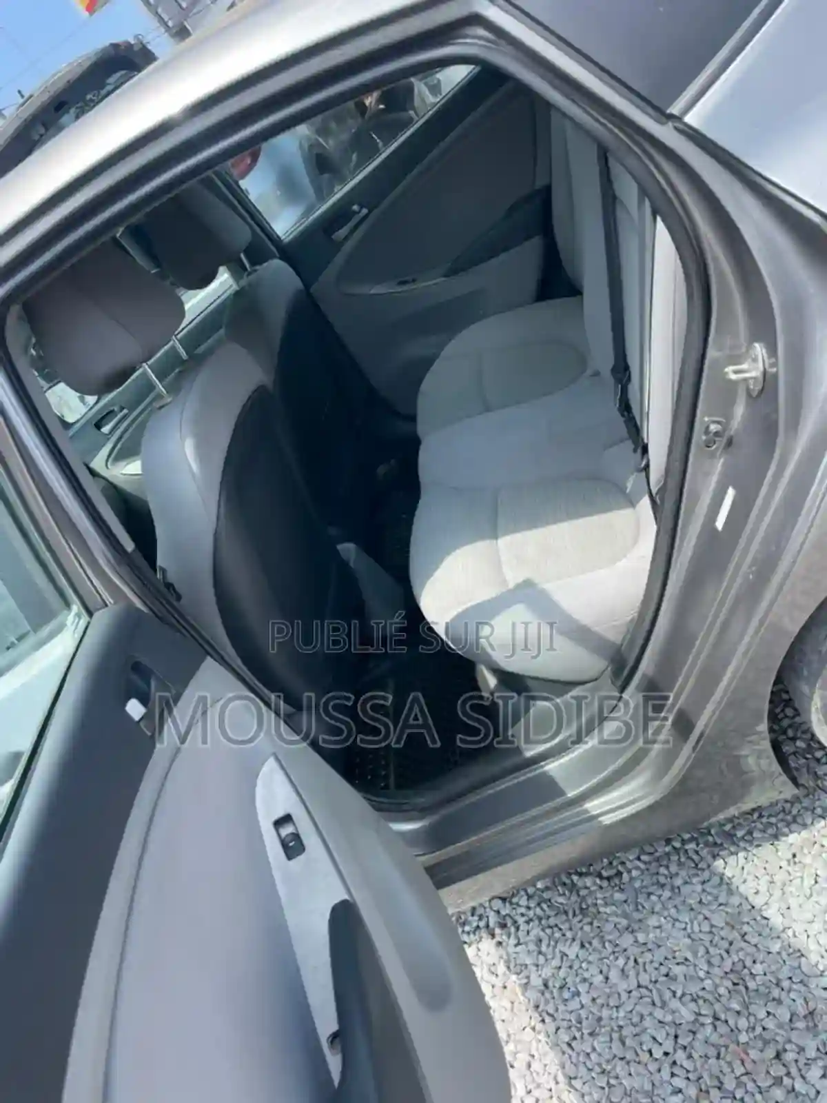 Hyundai Accent Limited 2018 Gris - Vue 3