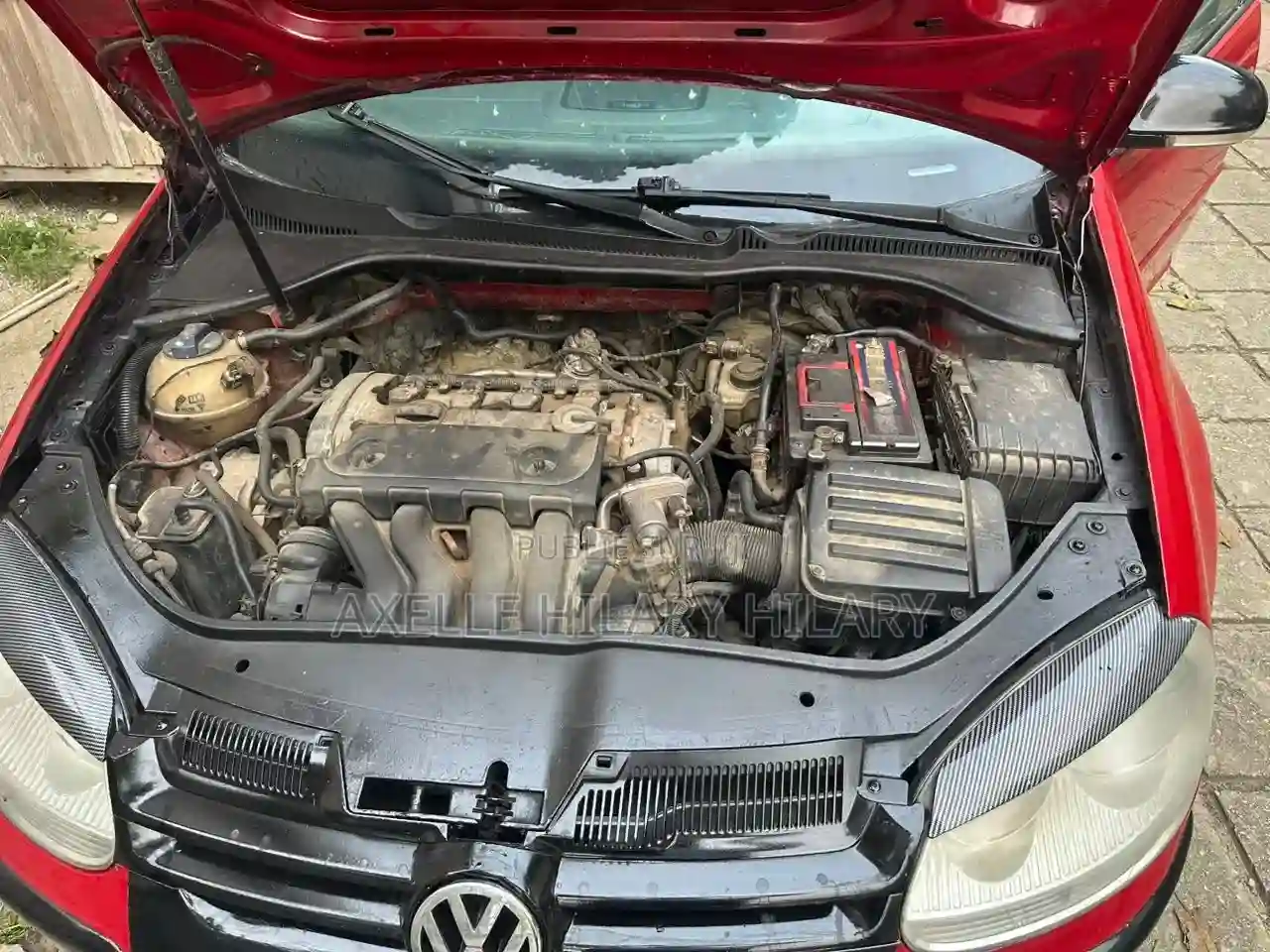 Volkswagen Golf 2000 Rouge - Vue 1