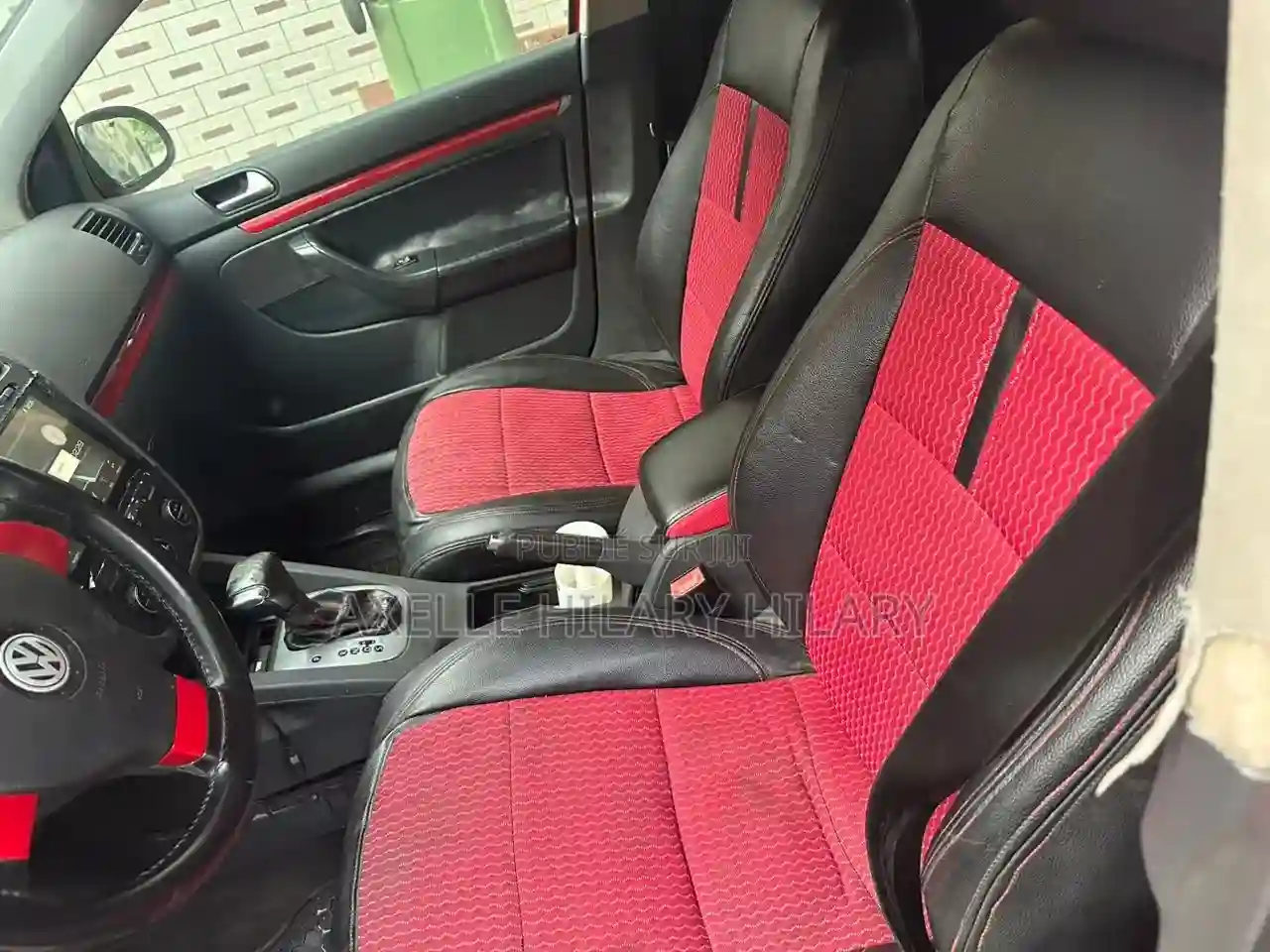 Volkswagen Golf 2000 Rouge - Vue 3