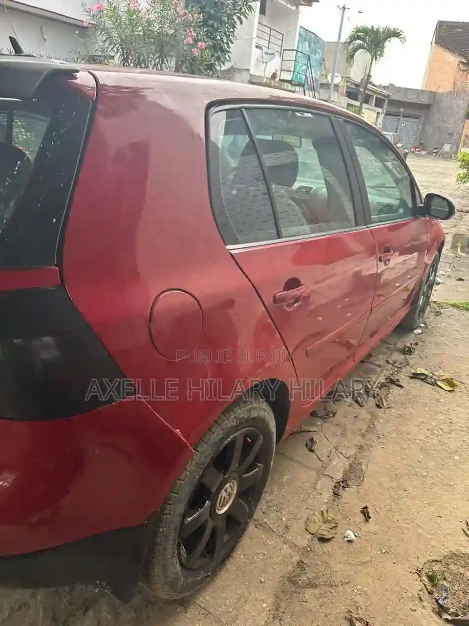 Volkswagen Golf 2000 Rouge - Vue 4