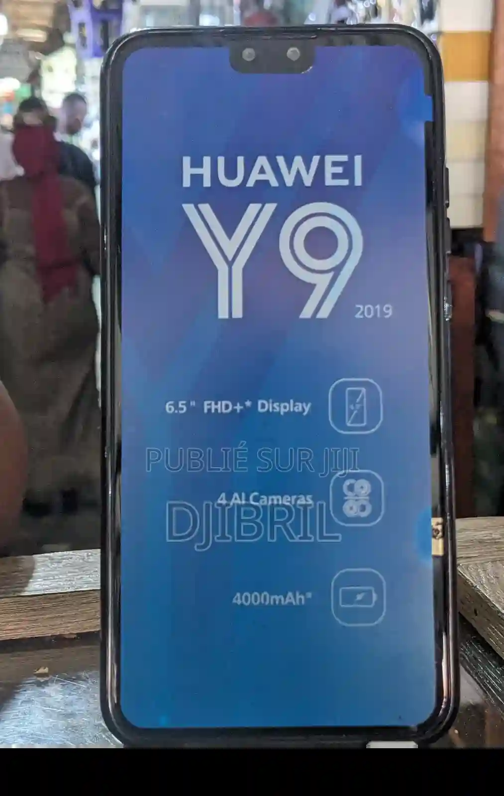 Huawei Y9 128 GB Black - Vue 1