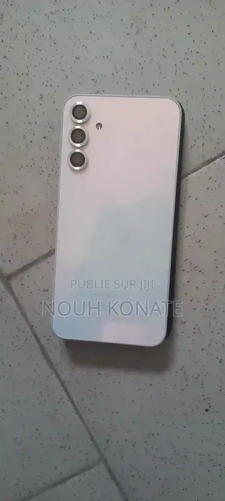 Samsung Galaxy A15 128 GB Blanc - Vue 1