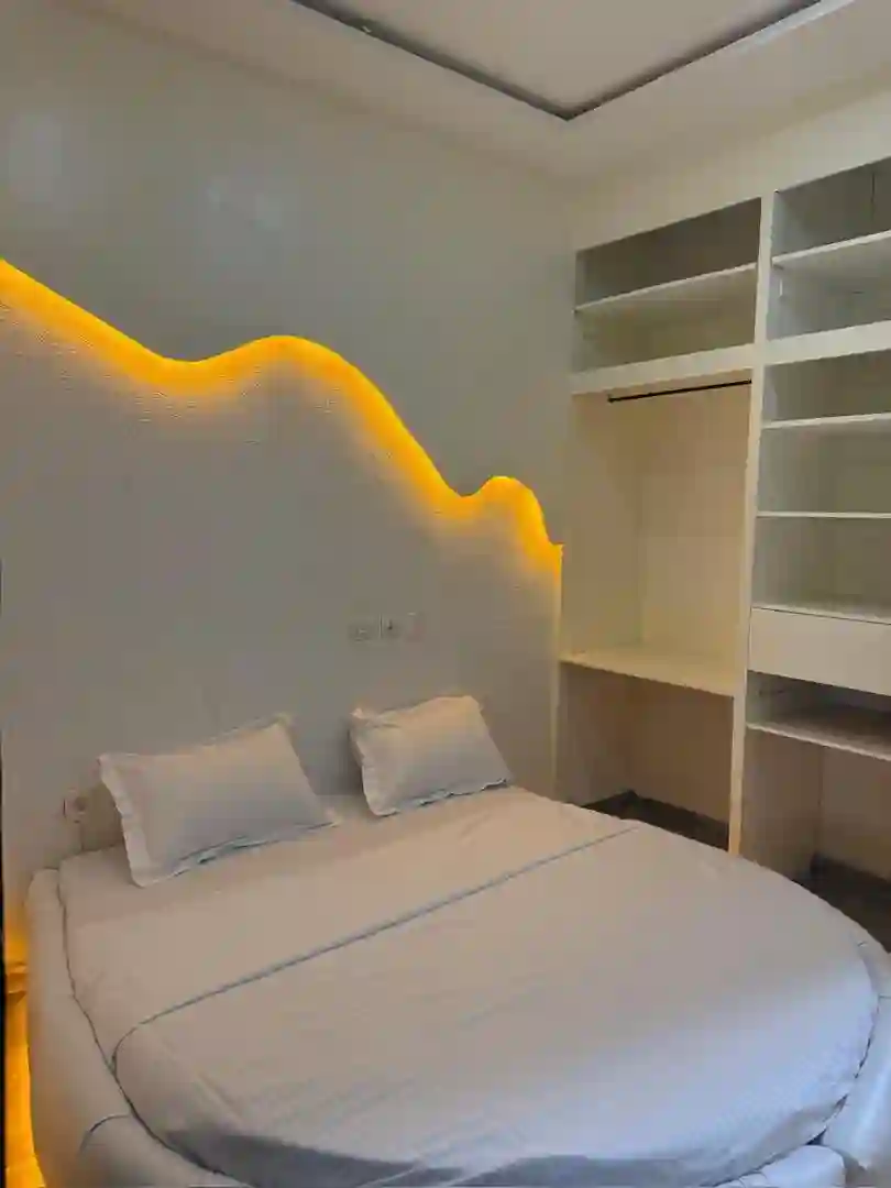  Appartement meublé de 3 pièces à Cocody Riviera Palmeraie - Vue 2