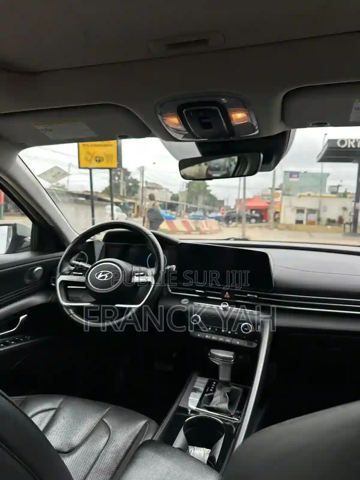 Hyundai Elantra 2021 Argenté