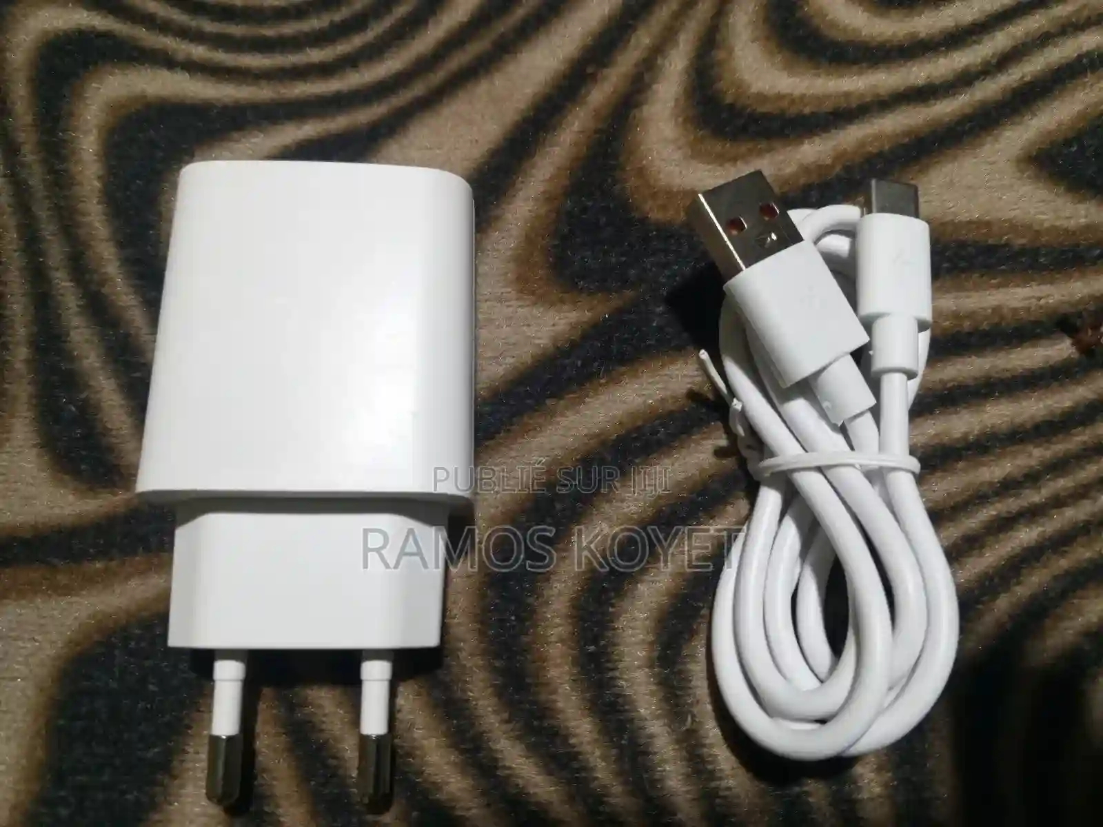 Chargeur Type C - Vue 1