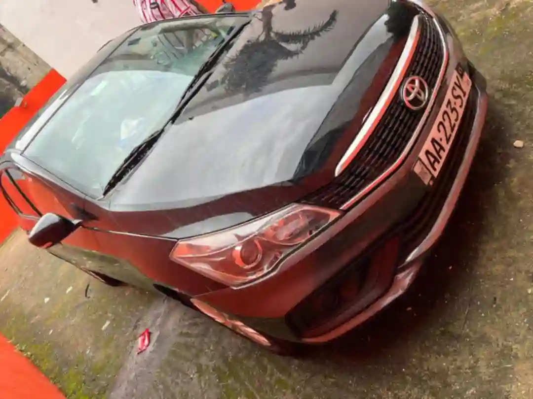 Toyota BELTA en vente  - Vue 2
