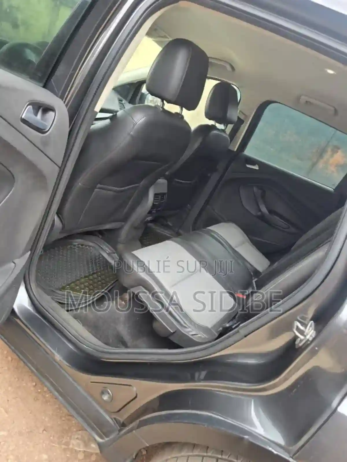 Ford Escape 2018 Gris - Vue 7