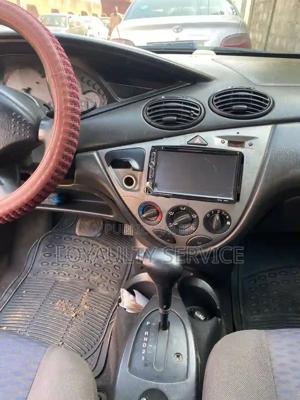 Ford Focus 23 2000 Gris - Vue 2