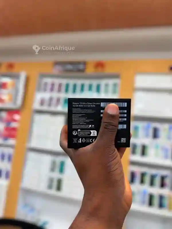 Xiaomi 15 Ultra 16go Ram-512go - Vue 2