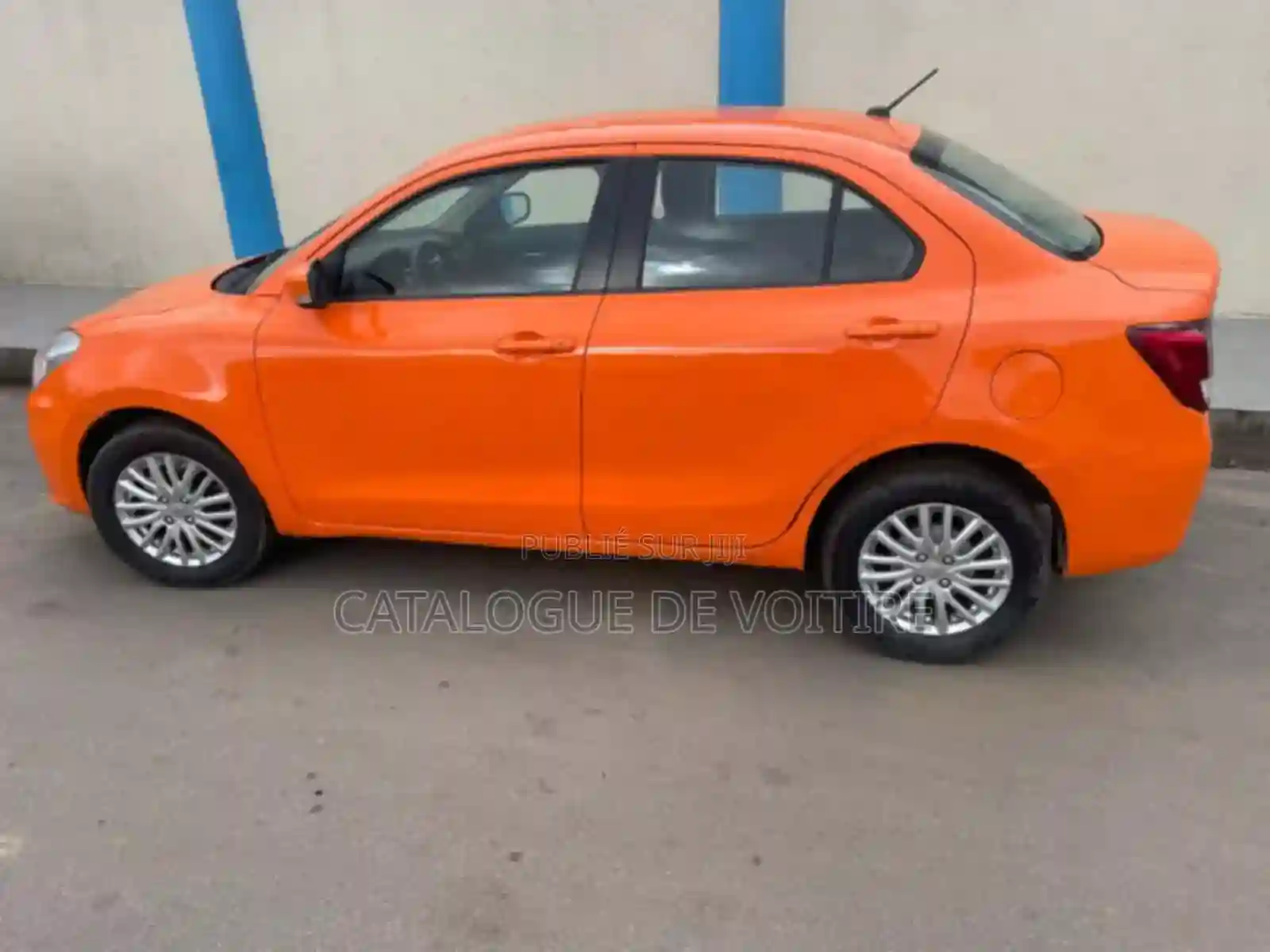 Suzuki Dzire 2024 Orange - Vue 4