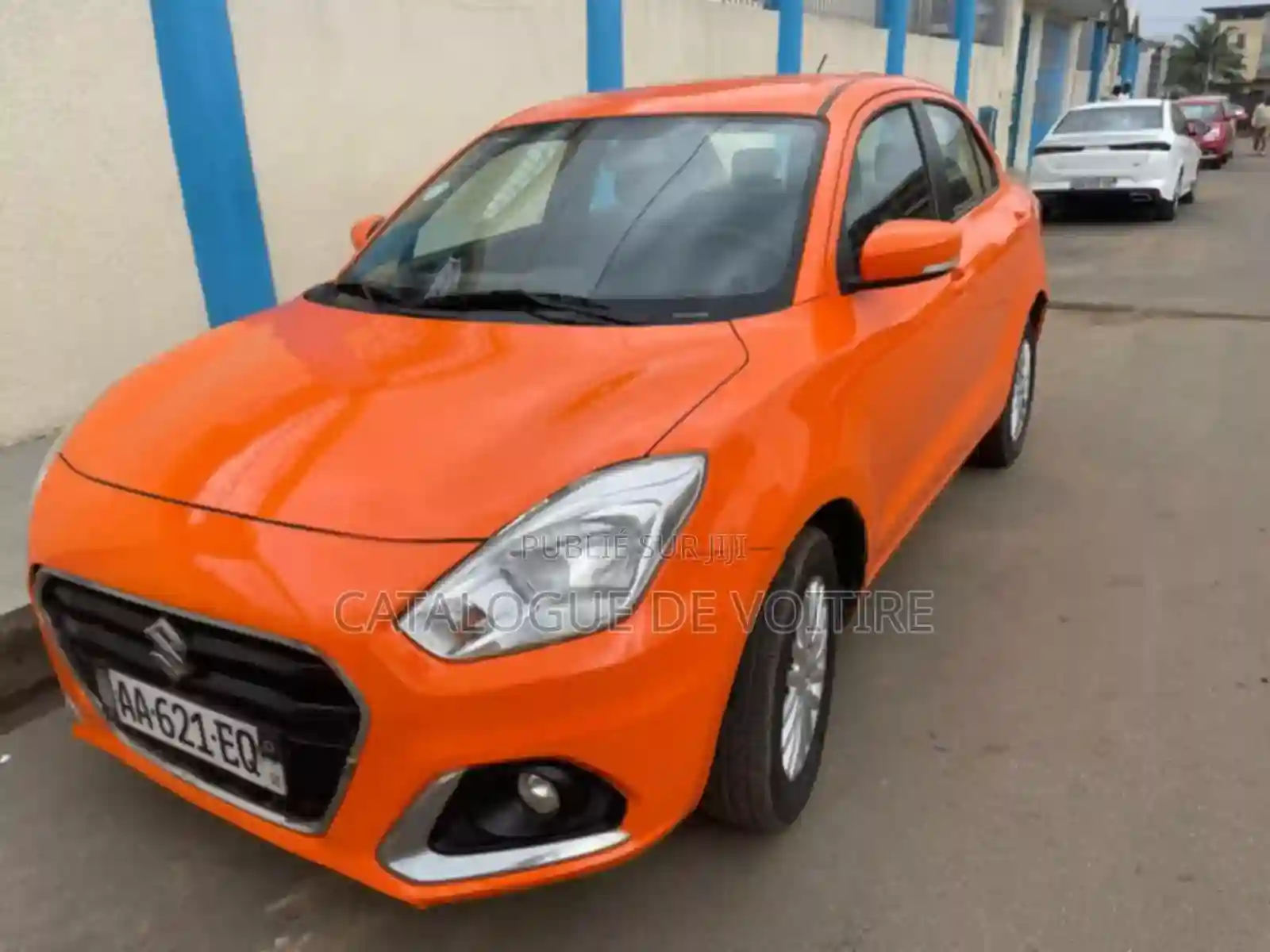 Suzuki Dzire 2024 Orange - Vue 9