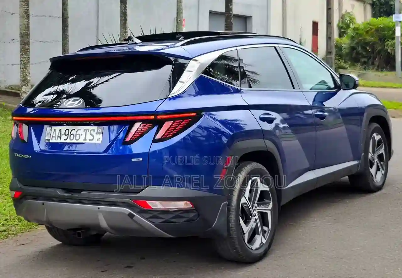 Hyundai Tucson Limited 2022 Blue - Vue 1