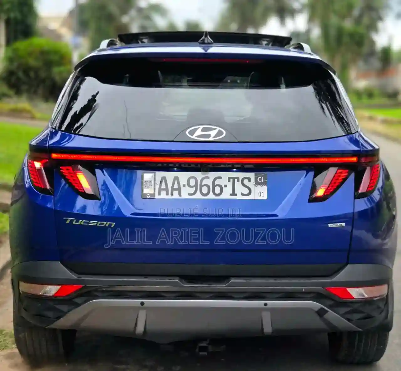 Hyundai Tucson Limited 2022 Blue - Vue 2
