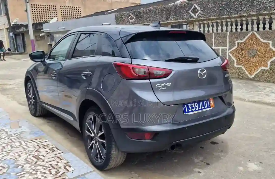 Mazda Cx-3 20 Petrol 148hp AWD 2019 Black - Vue 4