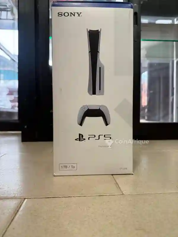 PS5 Slim - Vue 3