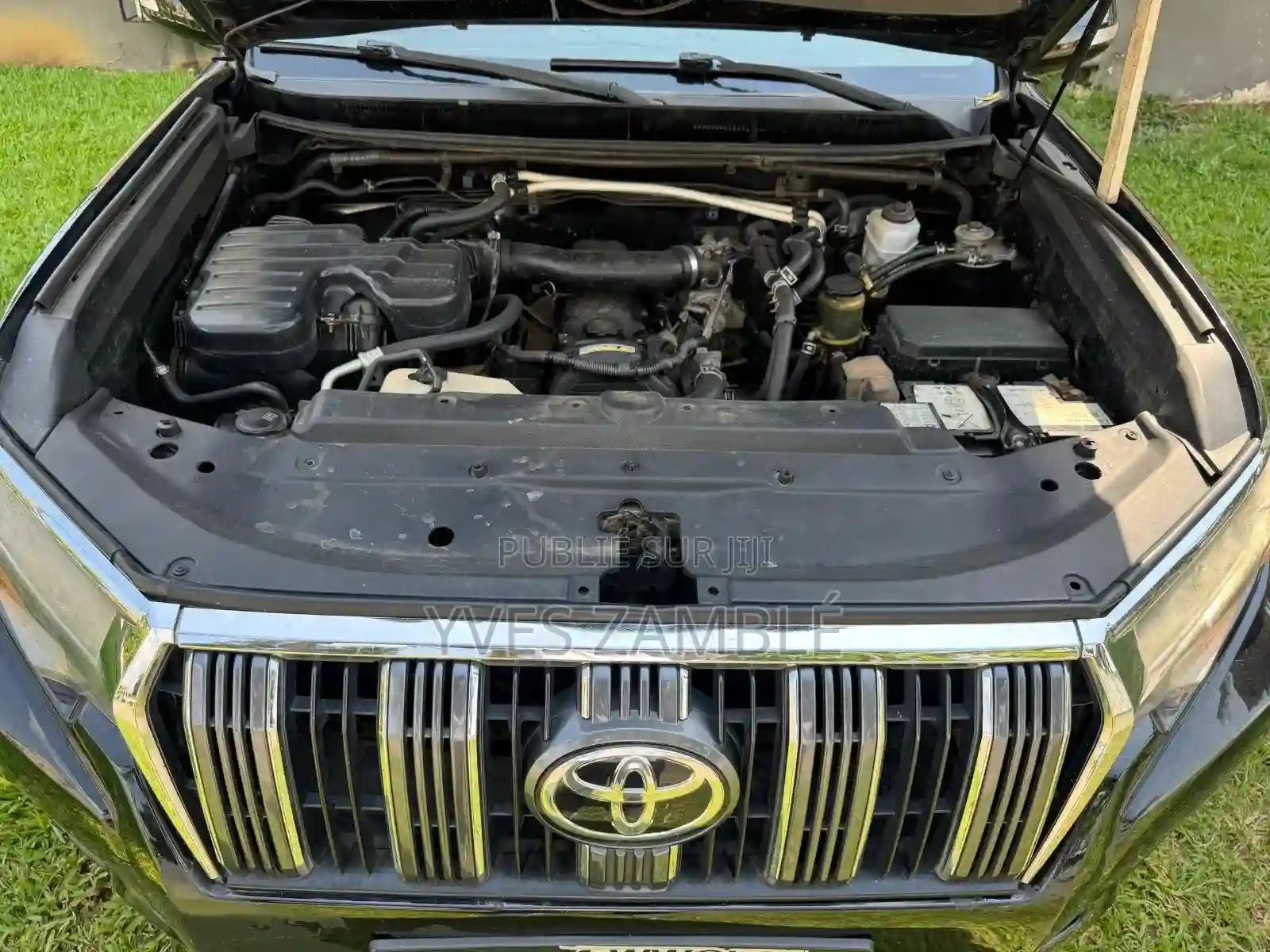 Toyota Land Cruiser Prado 2017 Black - Vue 6