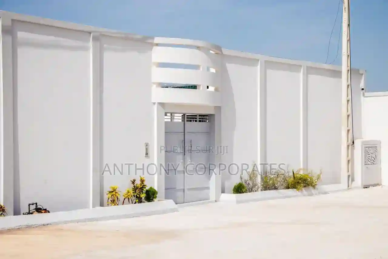 Furnished 1chbre Appartement Dans Anthony Bouaké à Louer - Vue 5