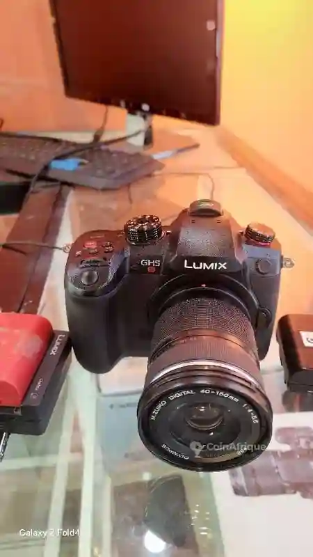 Panasonic Lumix Gh5s 4k Avec 2 Batteries - Vue 2