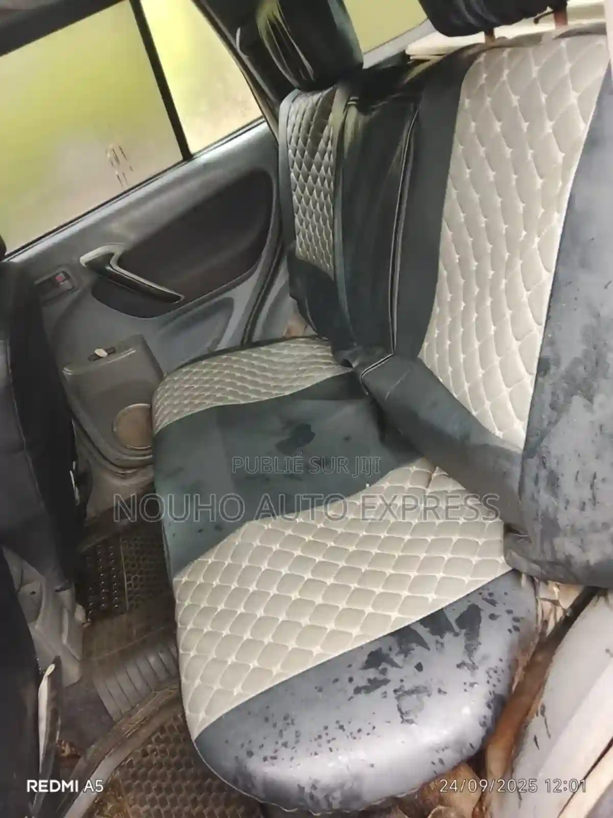 Toyota Rav4 2004 Gris - Vue 2