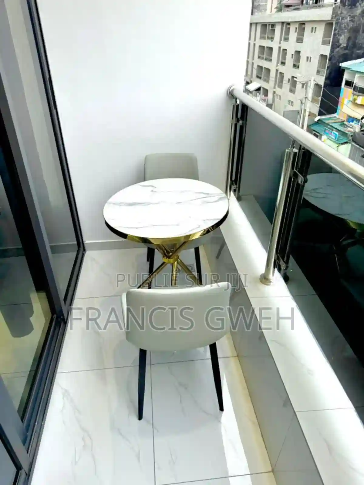 Furnished 2chbre Appartement Dans Francis Gweh Cocody à Louer - Vue 2