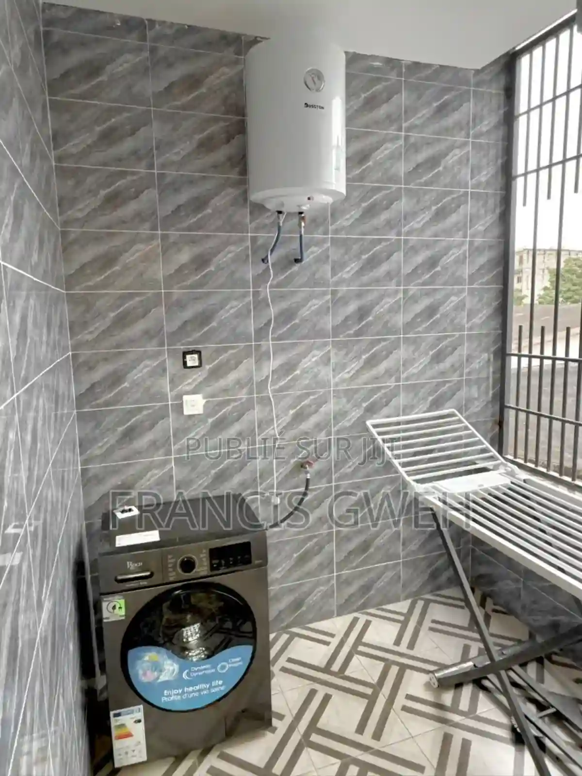 Furnished 2chbre Appartement Dans Francis Gweh Cocody à Louer - Vue 7
