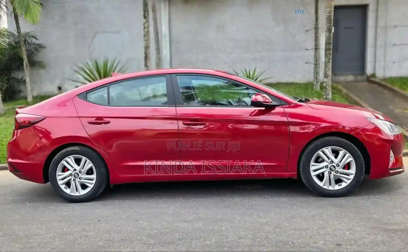 Hyundai Elantra ECO 2019 Rouge - Vue 5