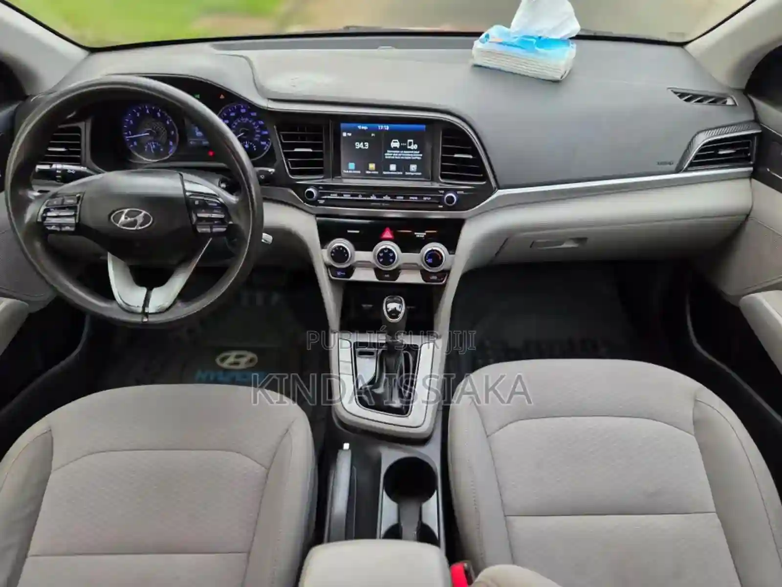 Hyundai Elantra ECO 2019 Rouge - Vue 8