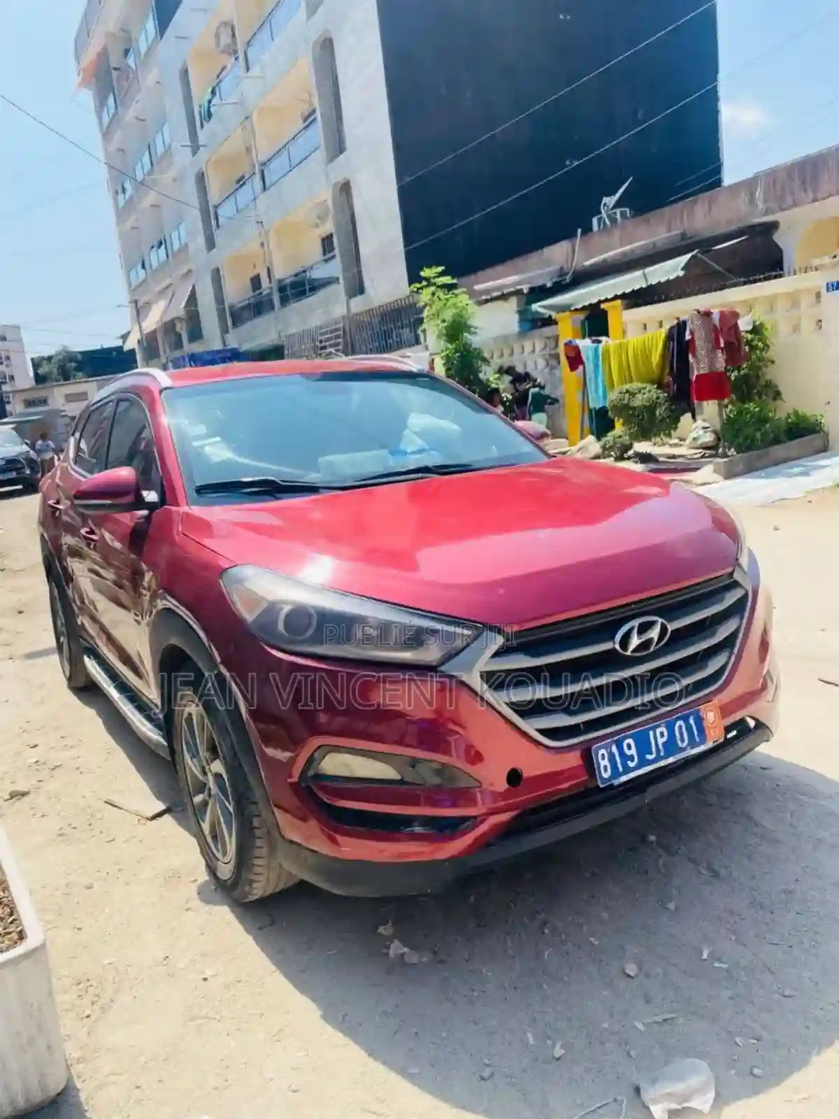 Hyundai Tucson Eco AWD 2017 Rouge - Vue 3