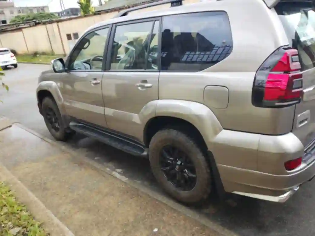 Toyota Prado en vente 