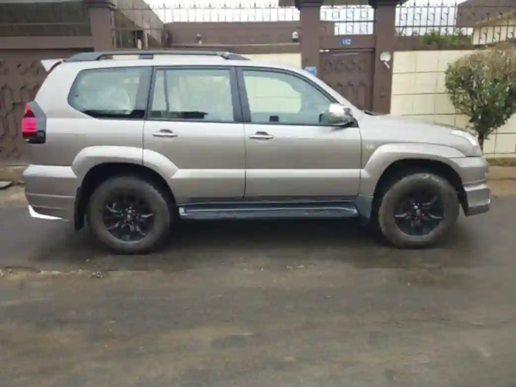 Toyota Prado en vente  - Vue 1