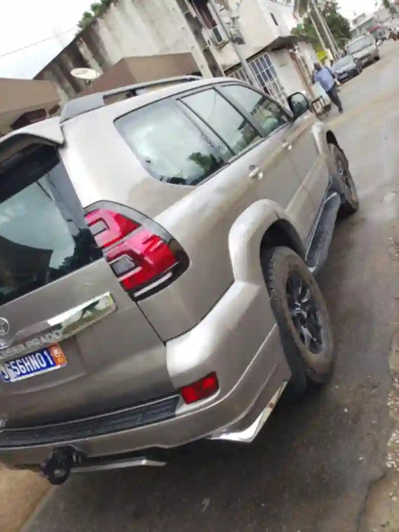 Toyota Prado en vente  - Vue 3