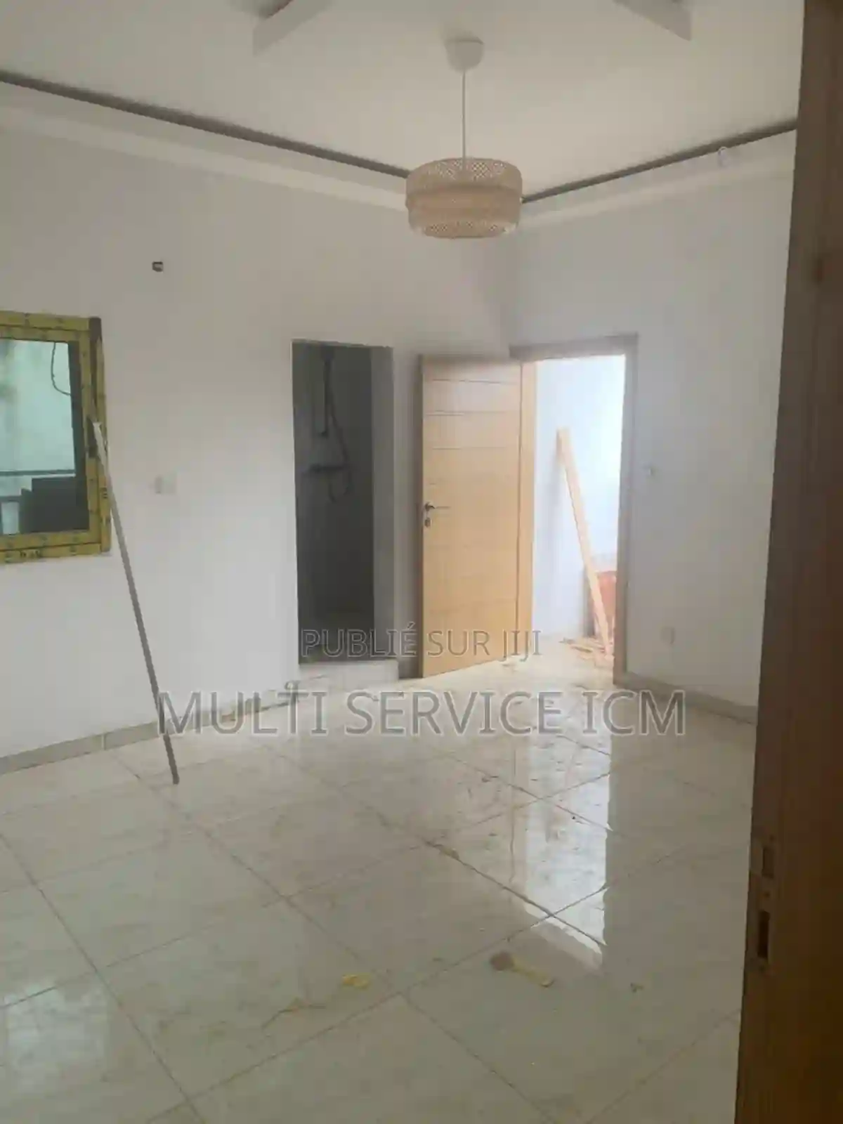 3chbre Appartement Dans Cocody à Vendre - Vue 2