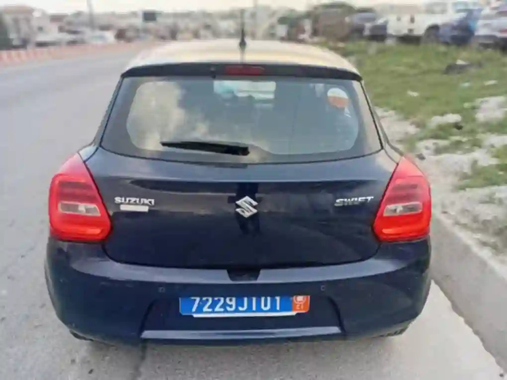 SUZUKI SWIFT EN VENTE 